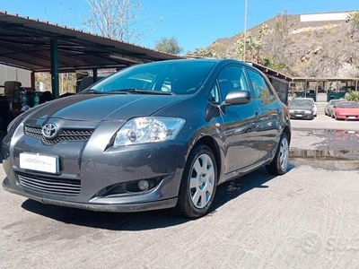 usata Toyota Auris 1.4 diesel automatica