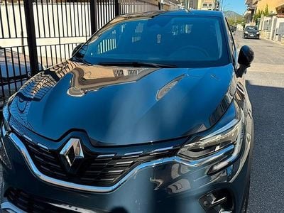 Usata Renault Captur Techno 101 CV (74 kW) 2023 Blu SUV