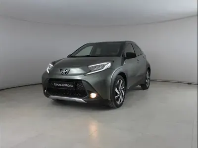 Usata Toyota Aygo X Lounge 72 CV (52 kW) 2022 Verde SUV