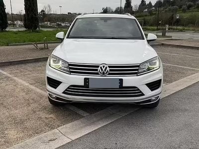 Usata VW Touareg 262 CV (192 kW) 2015 Bianco SUV