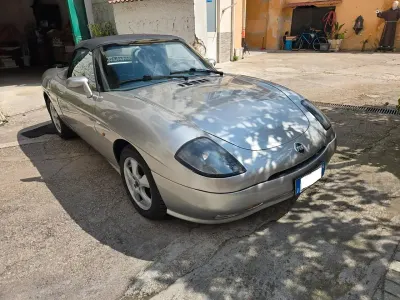 Käytetty Fiat Barchetta 131 HP (96 kW) 2001 Hopea Avoauto