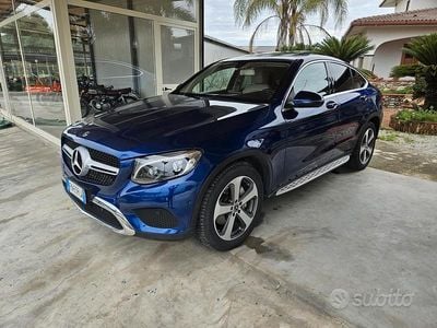 Usata Mercedes GLC250 204 CV (150 kW) 2018 Blu Coupé