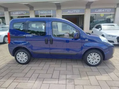 Usata Fiat Qubo Dynamic 80 CV (58 kW) 2016 Blu/azzurro Monovolume