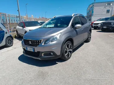 Usata Peugeot 2008 Allure 99 CV (72 kW) 2017 Other SUV