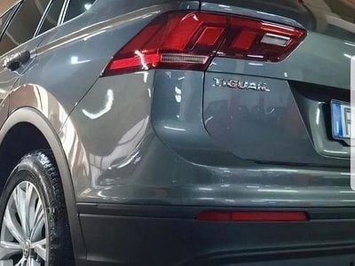 Usata VW Tiguan 150 CV (110 kW) 2017 Grigio SUV