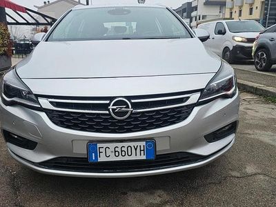 Argento Usata 2016 Opel Astra Innovation Station wagon | 6600 € (Buon prezzo)