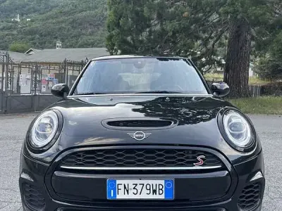 Usata Mini Cooper S Hype 192 CV (141 kW) 2018 Nero Utilitaria