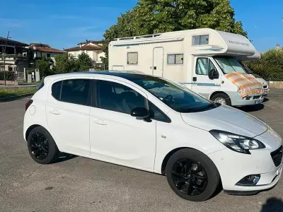 Usata Opel Corsa 75 CV (55 kW) 2017 Bianco Utilitaria