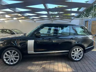 Usata Land Rover Range Rover Autobiography 249 CV (183 kW) 2015 Blu scuro SUV