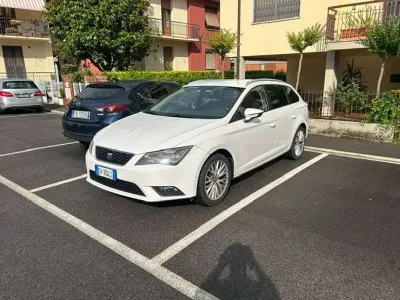 Usata Seat Leon ST Style 105 CV (77 kW) 2014 Bianco Station wagon