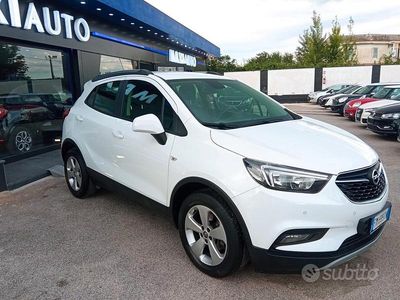 Usata Opel Mokka X 110 CV (80 kW) 2018 Bianco SUV