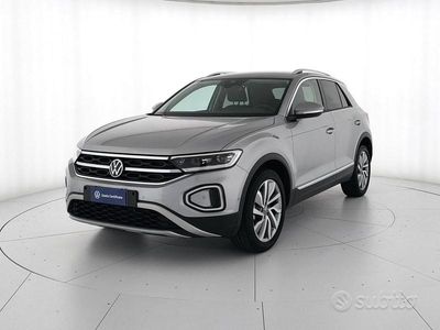 Usata VW T-Roc Style 150 CV (110 kW) 2022 Grigio SUV
