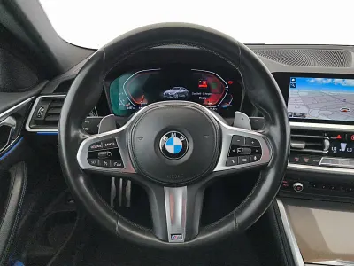 Usata BMW 420 Coupé M Sport 184 CV (135 kW) 2021 Arctic race blue Coupé