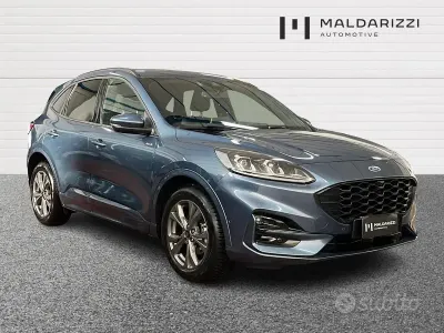 Usado Ford Kuga ST-Line X 120 CV (88 kW) 2023 Azul SUV