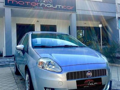 Usata Fiat Grande Punto Dynamic 75 CV (55 kW) 2010 Argento Utilitaria