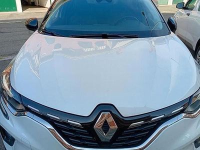 Usata Renault Captur Techno 101 CV (74 kW) 2023 Bianco SUV
