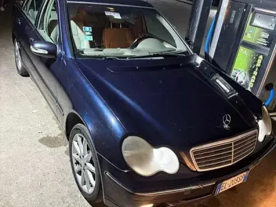 Usata Mercedes C270 Elegance 170 CV (125 kW) 2001 Station wagon