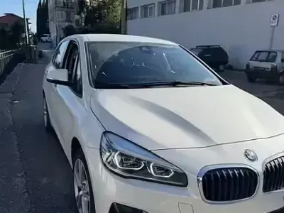 Usata BMW 218 Active Tourer 150 CV (110 kW) 2020 Bianco Monovolume