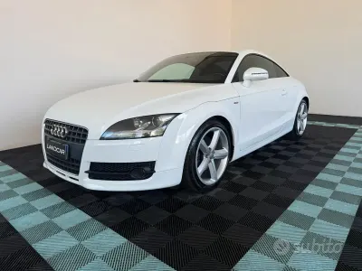 Usata Audi TT Advanced Plus 160 CV (117 kW) 2009 Bianco Coupé