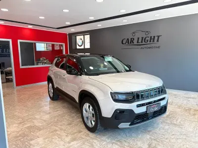 Usata Jeep Avenger Summit 101 CV (74 kW) 2025 Beige SUV