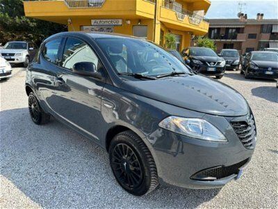 usata Lancia Ypsilon 0.9 TwinAir 85 CV 5 porte Metano Ecochic Elefantin