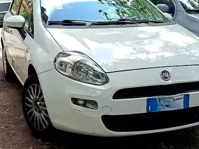 Usata Fiat Grande Punto 2013 Bianco Utilitaria
