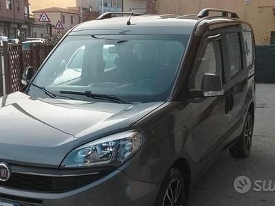 Usata Fiat Doblò Dynamic 120 CV (88 kW) 2017 Grigio Monovolume