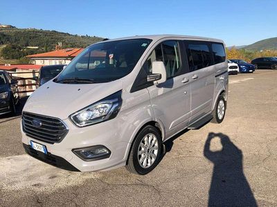 Grigio Usata 2022 Ford Tourneo Custom Titanium Furgone | 36.000 € (Molto cara)
