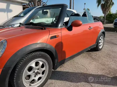 Usata Mini Cooper Cabriolet 116 CV (85 kW) 2006 Cabrio