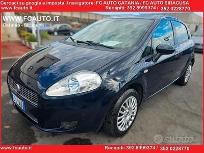 Usata Fiat Grande Punto 77 CV (56 kW) 2012 Blu Utilitaria