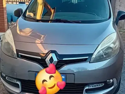 Usata Renault Scénic III 110 CV (80 kW) 2015 Monovolume