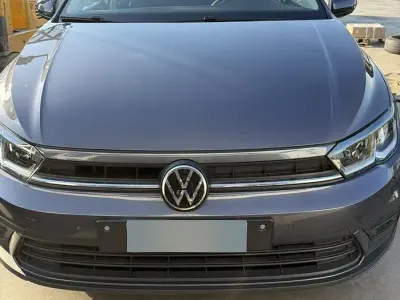 Usata VW Polo Life 90 CV (66 kW) 2022 Grigio Utilitaria