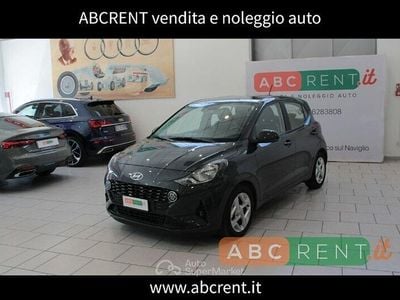 Usata Hyundai i10 67 CV (49 kW) 2023 Grigio Utilitaria