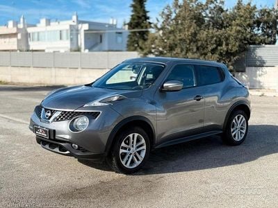 Usata Nissan Juke Tekna 110 CV (80 kW) 2015 Grigio SUV