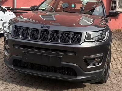 Usata Jeep Compass Night Eagle 140 CV (102 kW) 2019 Grigio SUV