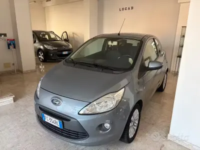 Occasion Ford Ka Plus Titanium 69 PK (50 kW) 2016 Grijs Hatchback