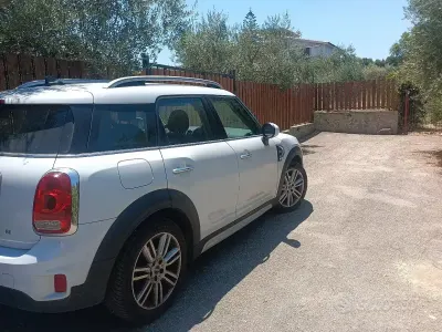 Usata Mini Countryman 136 CV (100 kW) 2019 Bianco SUV