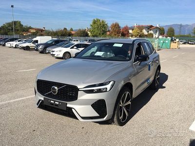 Usata Volvo XC60 R-Design 197 CV (144 kW) 2021 Grigio SUV
