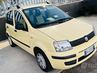 Usata Fiat Panda Dynamic 69 CV (50 kW) 2011 Giallo Utilitaria