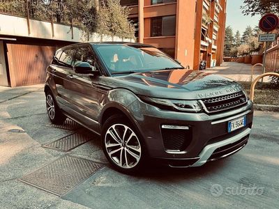 Usata Land Rover Range Rover evoque 150 CV (110 kW) 2017 Grigio SUV
