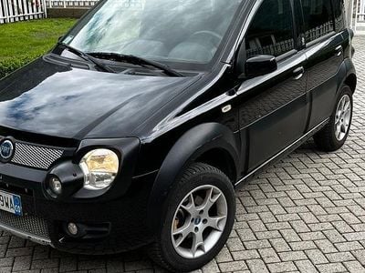 Usata Fiat Panda 4x4 69 CV (50 kW) 2007 Nero Utilitaria