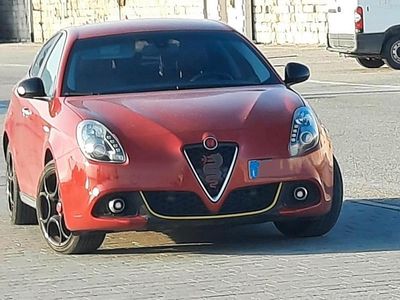 Usata Alfa Romeo Giulietta 109 CV (80 kW) 2014 Rosso Utilitaria
