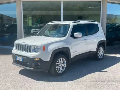 Usado Jeep Renegade Limited 140 CV (102 kW) 2018 Blanco SUV