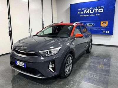 Usata Kia Stonic Style 84 CV (61 kW) 2022 Astro grey SUV