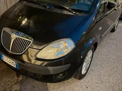 Usata Lancia Musa 69 CV (50 kW) 2005 Nero Monovolume