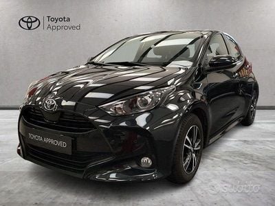 Usata Toyota Yaris Trend 72 CV (52 kW) 2023 Nero Utilitaria