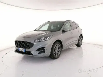 Usata Ford Kuga ST-Line 120 CV (88 kW) 2022 Argento SUV