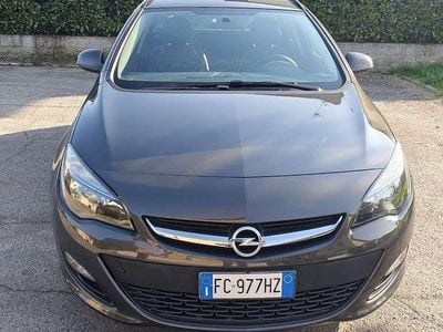 Usata Opel Astra 101 CV (74 kW) 2016 Station wagon