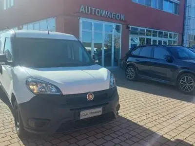 Usata Fiat Doblò Lounge 95 CV (69 kW) 2020 Bianco