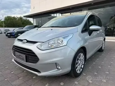 Usata Ford B-MAX Business Edition 87 CV (63 kW) 2017 Grigio Monovolume